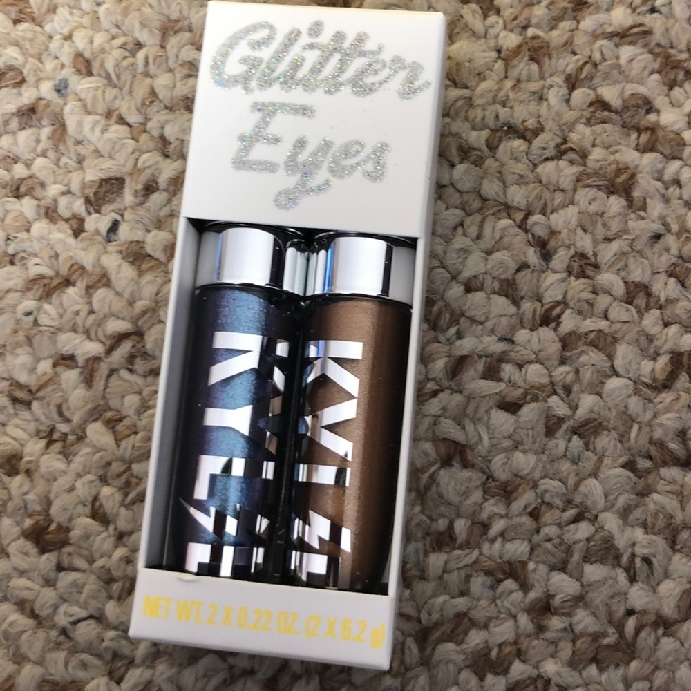 Kylie-glitter eyes